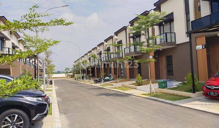 Rumah 2 Lantai Baru SHM di Cluster Savasa Cikarang Delta Mas  1