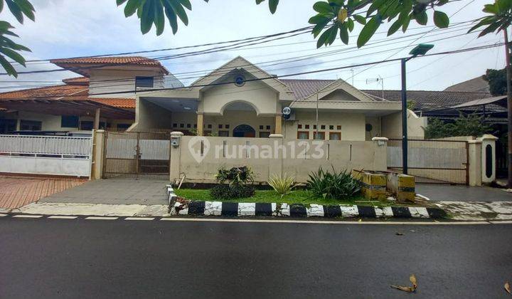 Rumah 2 Lantai Bagus di Billymoon Pondok Kelapa Jakarta Timur 1