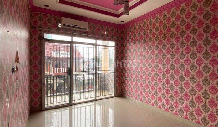 Ruko 2 Lantai Bagus Unfurnished SHM di Cikunir Bekasi, Bekasi 2