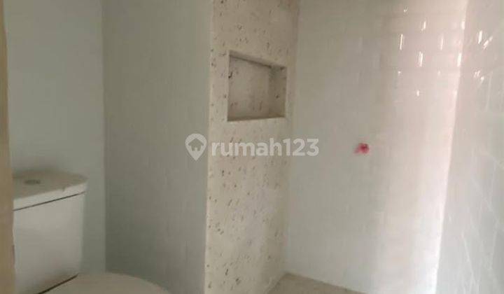 Rumah 2 Lantai Baru SHM 1.75 Mdi Pondok Gede Jatiwaringin Bekasi 2