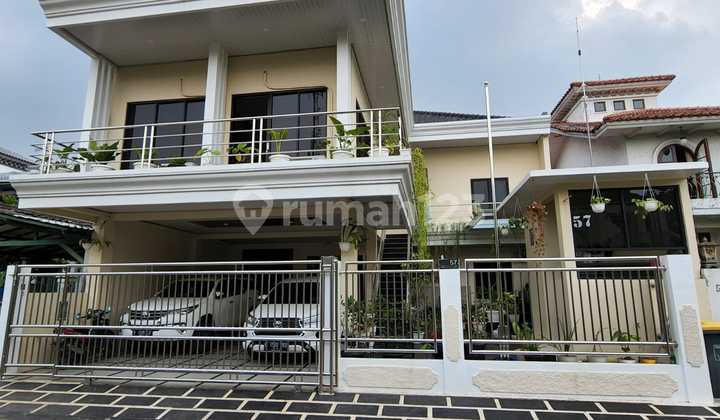 Rumah 2 lantai Cantik Luas siap huni di Kota Legenda Tambun Selatan Rumah 2 lantai Cantik Luas siap huni di Kota Legenda Tambun Selatan