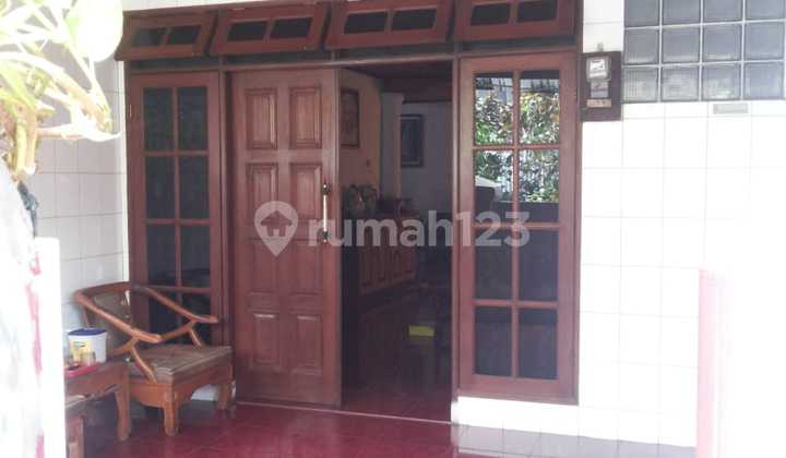 Rumah 2 lantai luas bagus siap huni di Bekasi Jaya Indah Bekasi Timur 2