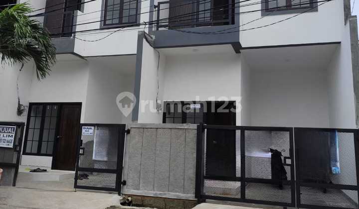 Rumah 2 Lantai Minimalis Siap Huni di Harapan Indah Bekasi