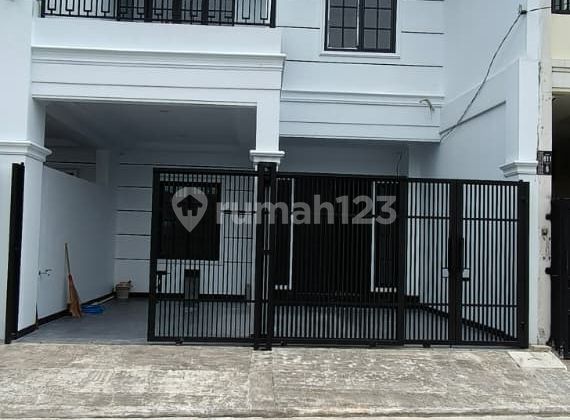 Rumah 2,5 Lantai Siap Huni di Pondok Kelapa Jakarta Timur