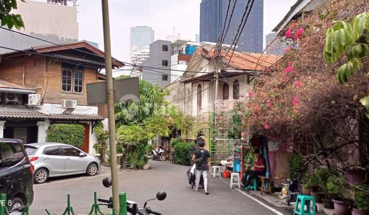 Rumah Kos 2 lt 8 kamar tidur siap huni strategis di Benhil Jakarta Pusat 2
