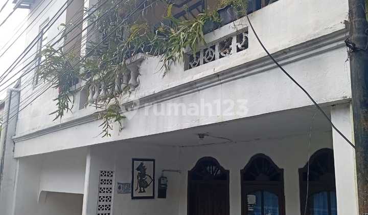 Rumah 2 lantai kokoh siap huni strategis di Pondok Pinang Jakarta Selatan Rumah 2 lantai kokoh siap huni strategis di Pondok Pinang Jakarta Selatan
