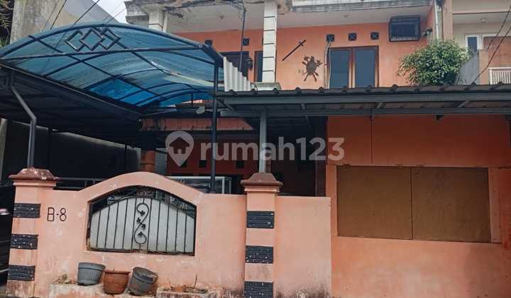 Spacious Strong House for Quick Sale, No Flooding in Swatantra Jati Asih, Bekasi 2