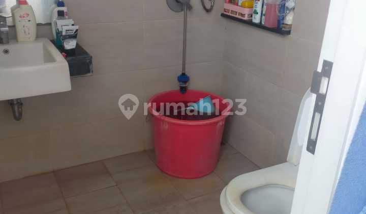 Rumah bagus 2 lantai siap huni strategis di Grand Galaxy City Bekasi 2