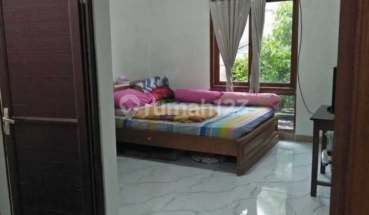 Rumah Bagus luas siap huni strategis di kemangsari jatimakmur bekasi 2