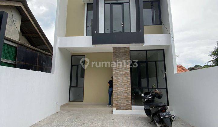 Rumah 2 Lantai Baru SHM di Cluster Di Jati Sari Jati Asih Bekasi 1