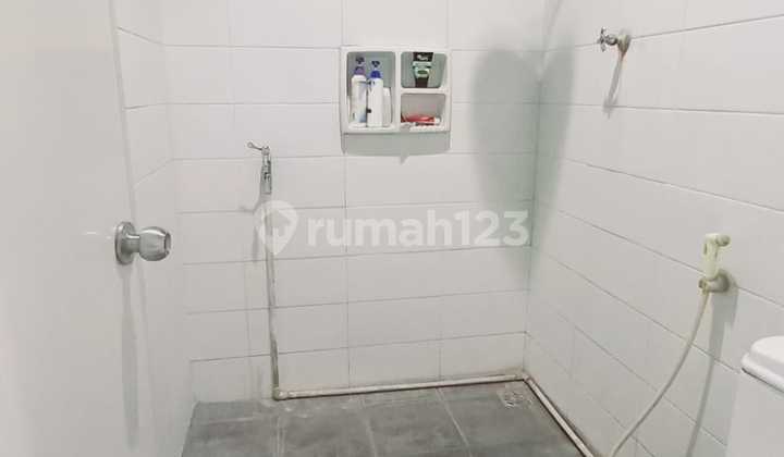 Rumah 2 lantai luas siap huni strategis di grand galaxy bekasi 2