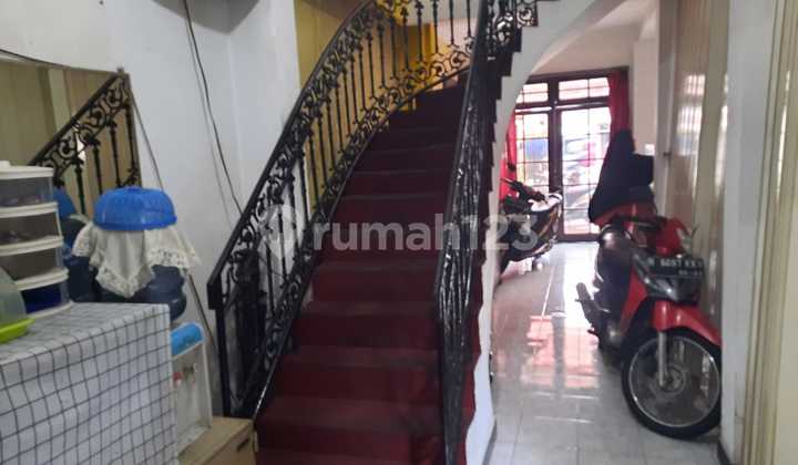 Rumah + Kios + Gim siap huni strategis di jaka setia Galaxy Bekasi 2