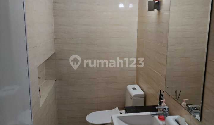 Rumah 2 lantai bagus siap huni strategis di grand galaxy bekasi 2