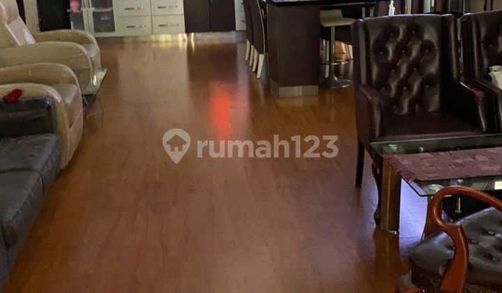 Rumah mewah 2 lantai siap huni strategis di jl utama galaxy Bekasi 2