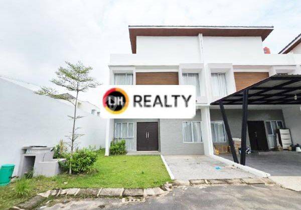 Disewakan Rumah 2 Lantai Furnished Di Azure Bay 1