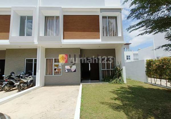 Disewakan Rumah di Perumahan Azure Bay Bengkong Batam 1