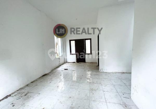 Dijual Rumah di Villa Pesona Asri 2 Lantai 2