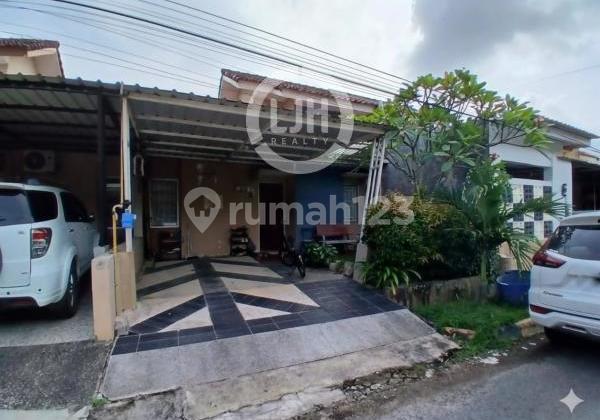 For Sale Semi Furnished House in Kda, Batam Centre