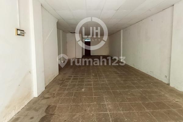 For Sale Shophouse at Panbil Mall in Muka Kuning, 3 Floors 2