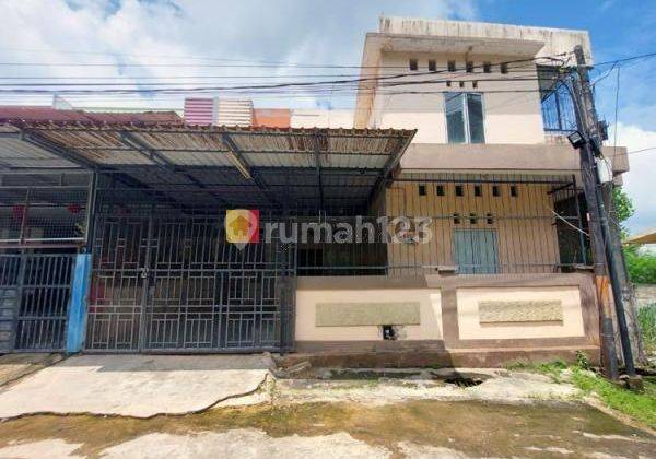 Rumah Hook 2 Lantai Di Perumahan Jodoh Permai 1