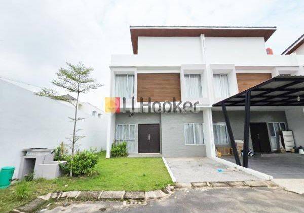 Disewakan Rumah 2 Lantai Furnished Di Azure Bay