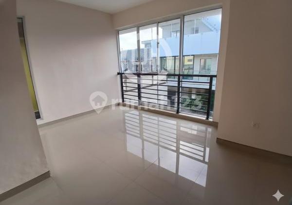 Disewakan Rumah di Beverly Green, Batam Centre 2.5 Lantai 2