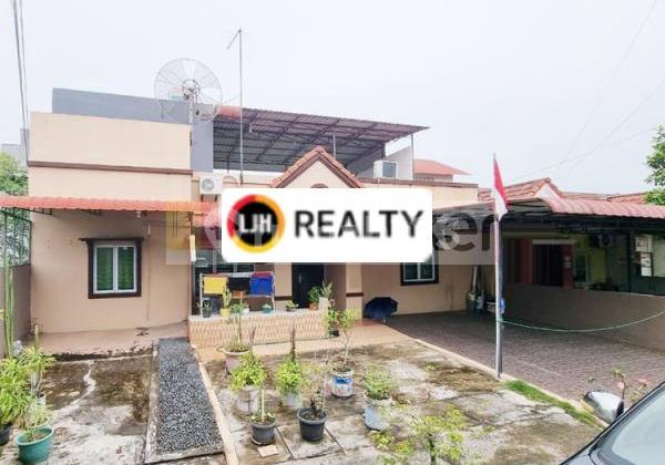 Rumah Hook Tengah Kota di Perum Puri Legenda di Batam Centre
