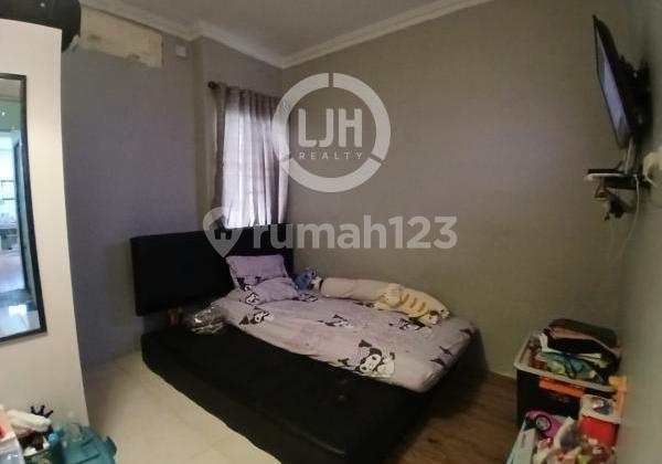 For Sale Semi Furnished House in Kda, Batam Centre