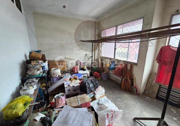 For Sale: Shop House in Bumi Indah Complex, Nagoya 2