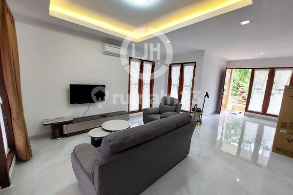 Disewakan Rumah di Villa Panbil, Muka Kuning 2