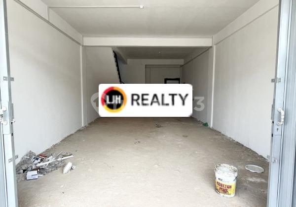 For Sale Shop House in Golden BCI Bengkong 2