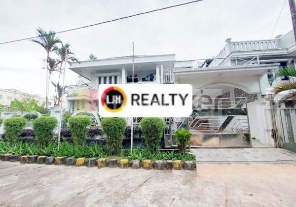 Rumah 2 Lantai di Golden Land Batam Centre