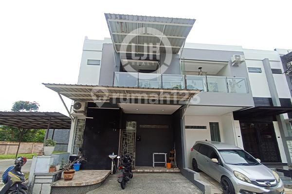 Dijual Rumah di Komplek Villa Taman Bunga di Batam Centre