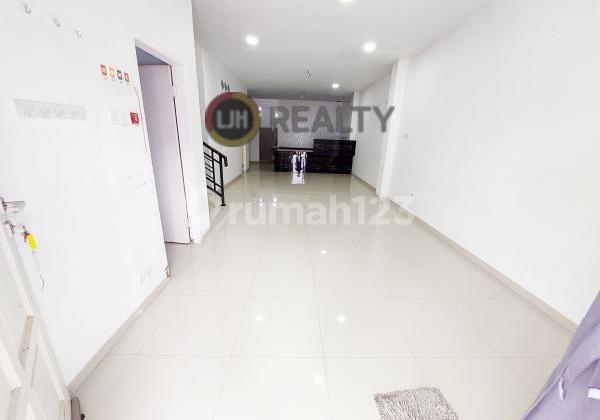 For Sale House in Victoria Residence Bengkong Sadai 2