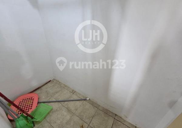 Disewakan Apartemen 2 Bedroom Queen Victoria, Batam Kota 2