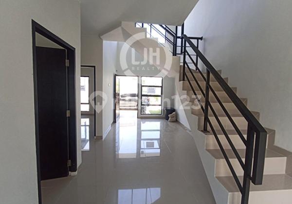 Dijual Rumah di Perumahan Central Raya Tiban 2 Lantai 2