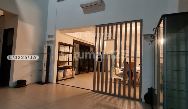 Nice 2-Story House with SHM Ready to Occupy in Kota Baru Parahyangan