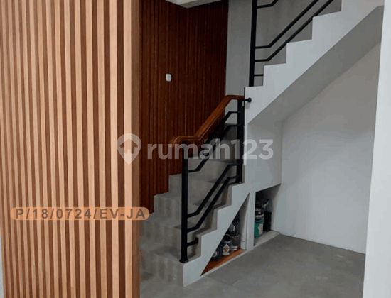For Sale Minimalist House in Kota Baru Parahyangan