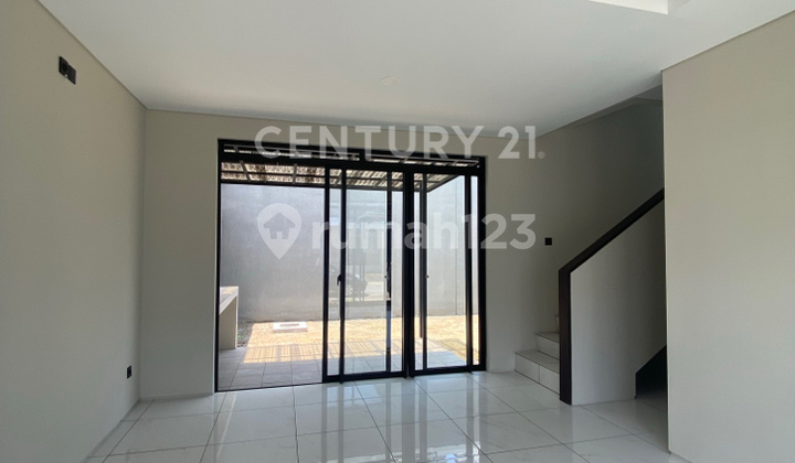 Disewakan Rumah Baru di Kota Baru Parahyangan 1