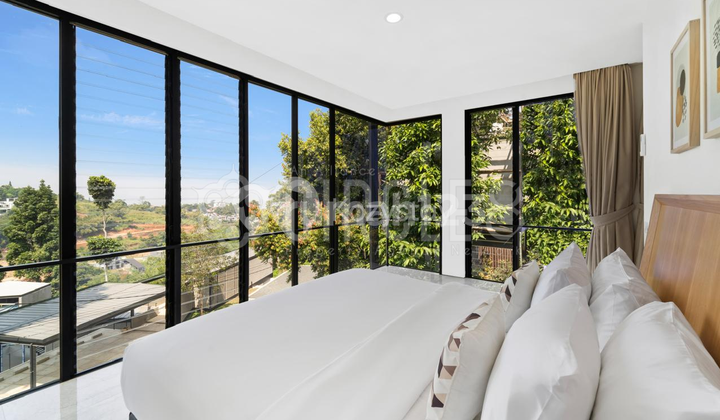 Rumah Bagus Furnished di Dago Pakar, Bandung