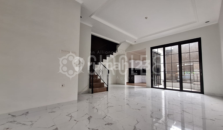 Nice House Turangga, Bandung