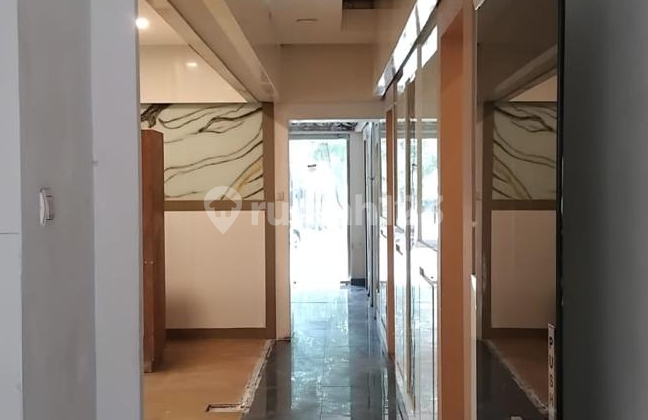 Ruang Usaha Bagus 400m di sayap Riau, Bandung