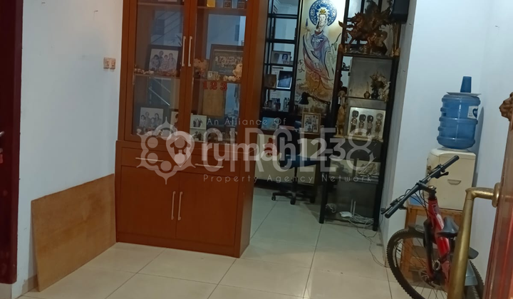 Rumah Batununggal, Bandung Semi Furnished