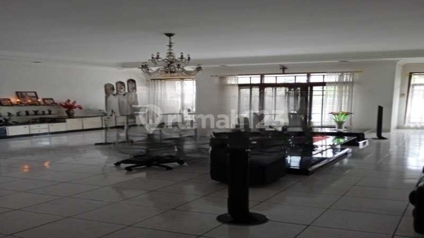 Rumah furnish di main road Kiaracondong, Bandung 2