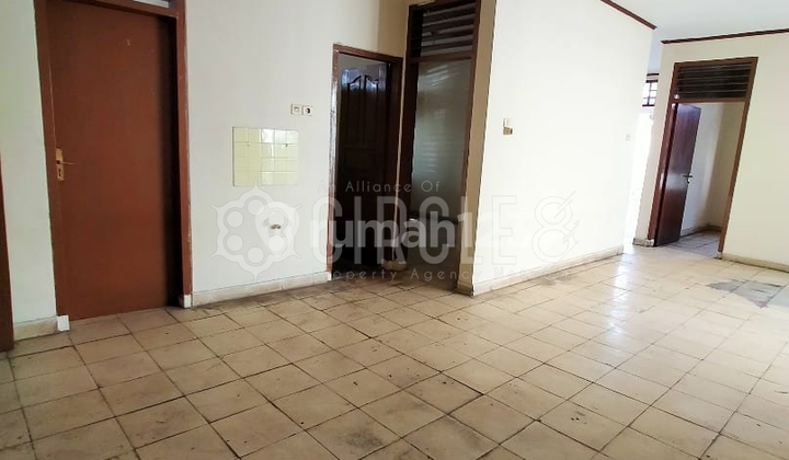 Rumah Besar dan Asri di Turangga Bandung Rumah Besar dan Asri di Turangga Bandung