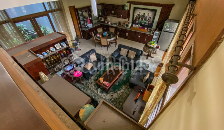 Rumah Asri Nyaman di Turangga, Bandung Semi Furnished Rumah Asri Nyaman di Turangga, Bandung Semi Furnished