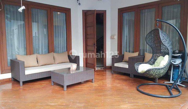 Rumah Kemang Selatan 9