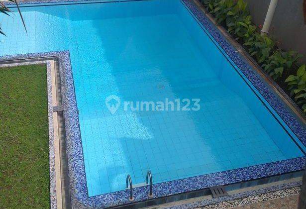 Rumah Kemang Selatan 10