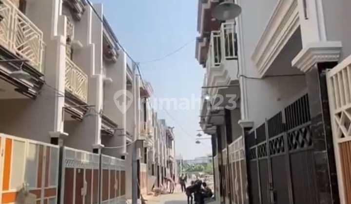 Rumah Baru Surabaya Utara Berkualitas Ada Garasi Dkt Pusat Kota 2