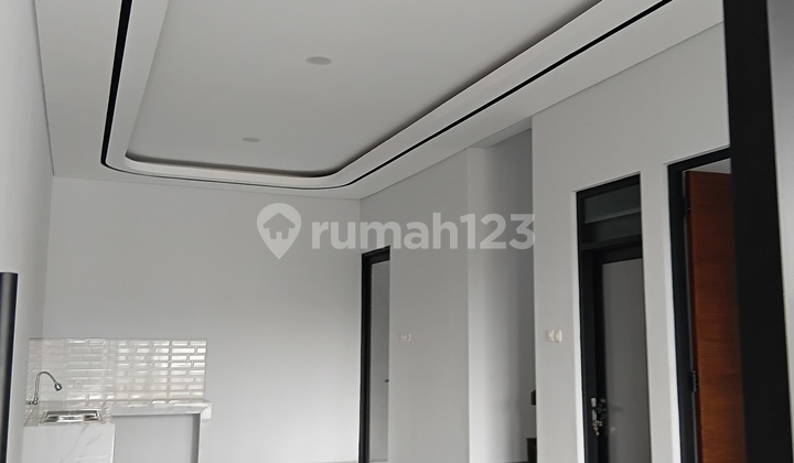 Manyar Tirtoyoso Tompotika Near Merr Kertajaya Dharmahusada Mall 2